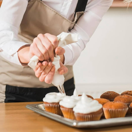 15 Piece Frosting & Icing Set with Stainless Steel Piping Nozzles