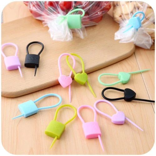 ClipGuard – Lock-Shaped Food Bag Clips (Silicone, 3 PCS)
